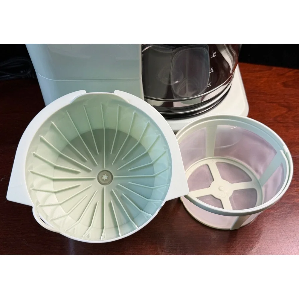 Taylor Swoden Lydia: 12 Cup Programmable Coffee Maker, Mint Green NEW, WORKS